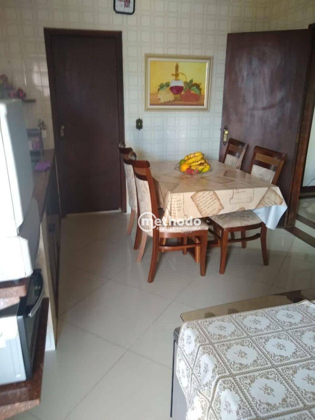 Casa à venda com 3 quartos, 180m² - Foto 7