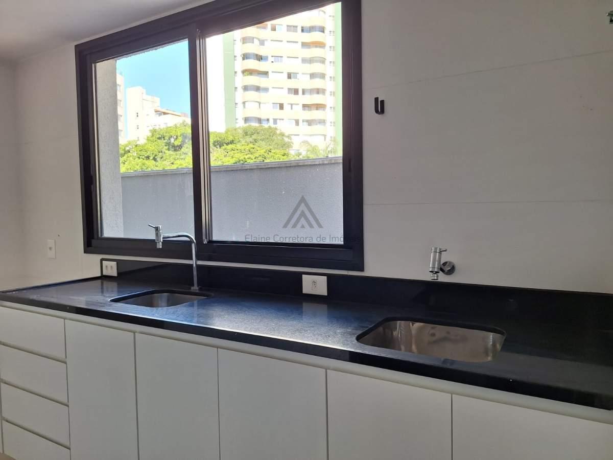 Apartamento à venda com 2 quartos, 104m² - Foto 7