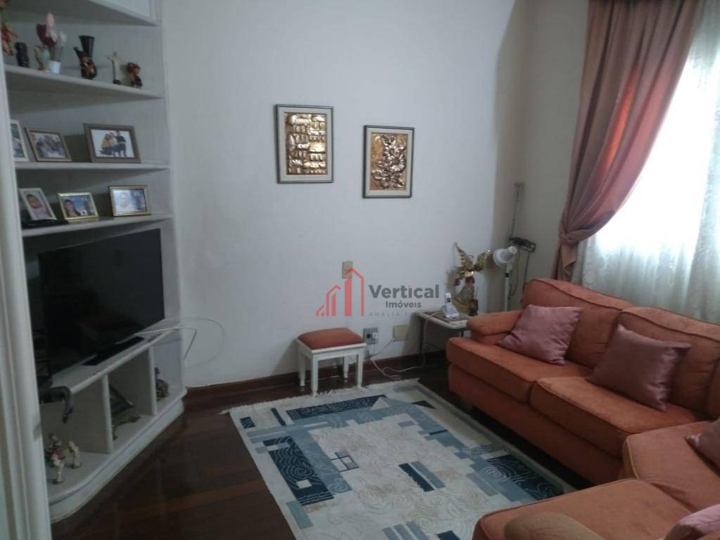 Apartamento para alugar com 3 quartos, 260m² - Foto 10