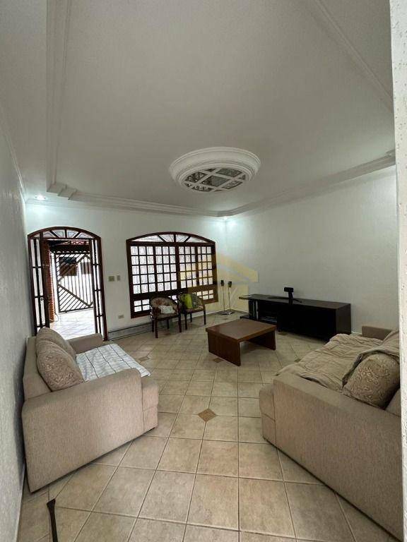 Sobrado à venda com 3 quartos, 147m² - Foto 1