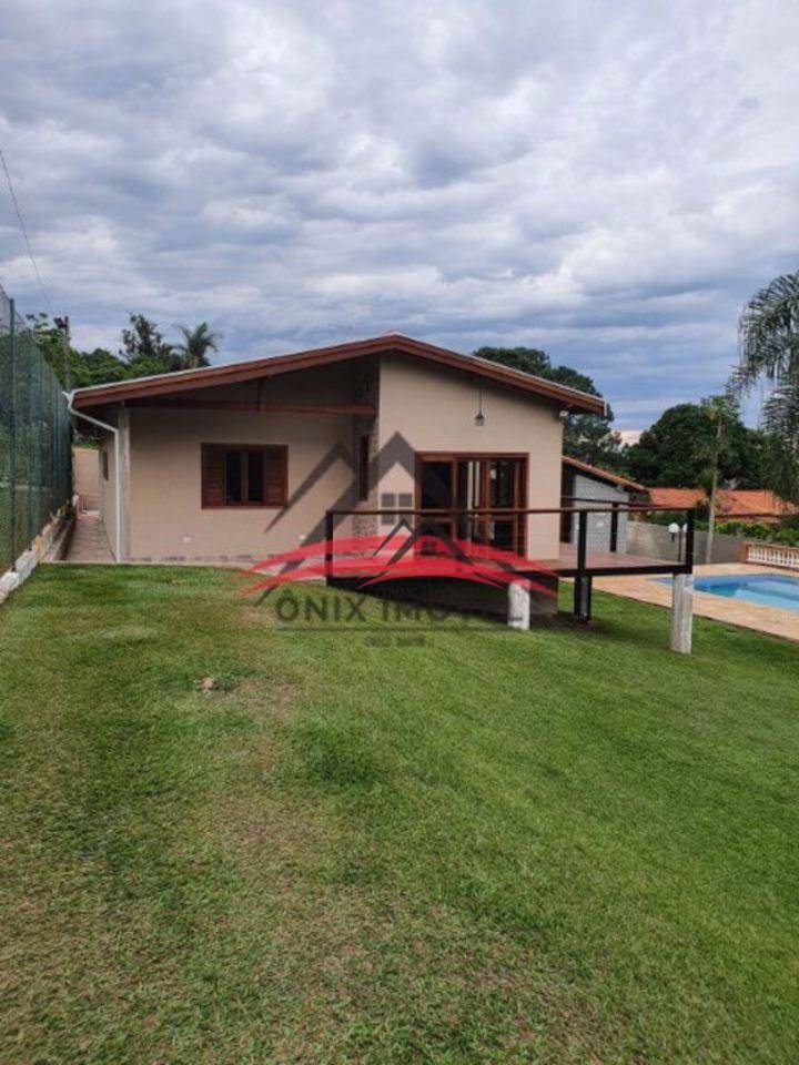 Sítio à venda com 3 quartos, 200m² - Foto 9