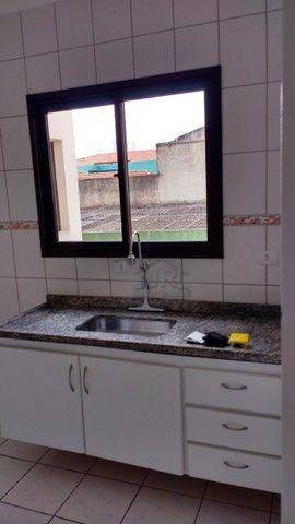 Apartamento à venda e aluguel com 2 quartos, 68m² - Foto 3