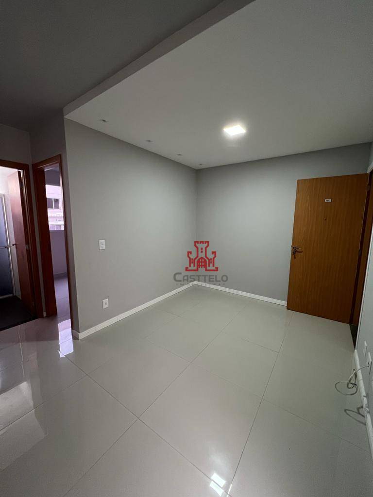 Apartamento à venda com 2 quartos, 47m² - Foto 3