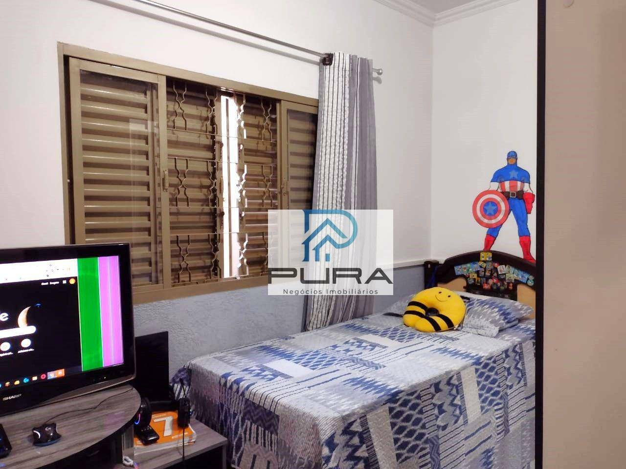 Casa à venda com 2 quartos, 100m² - Foto 11