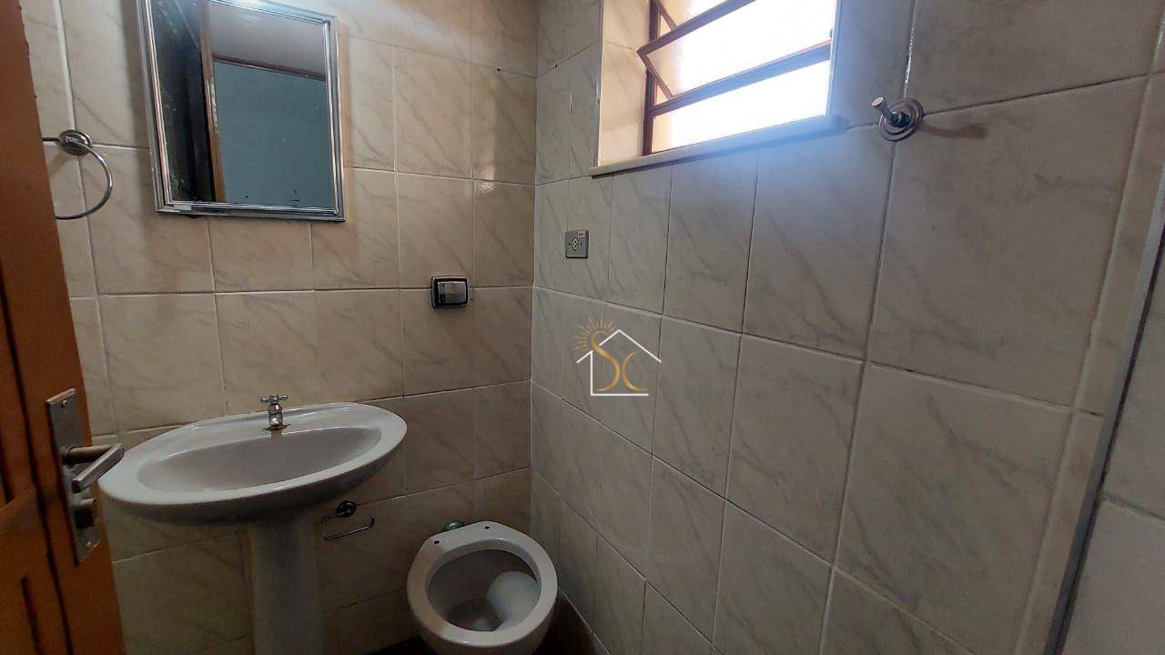 Casa para alugar com 2 quartos, 100m² - Foto 9