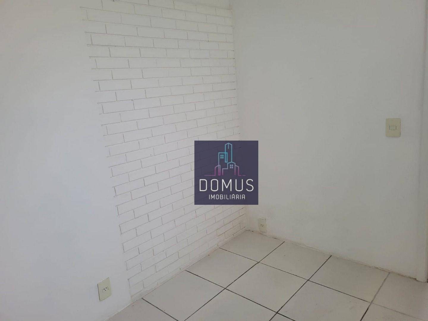 Casa à venda com 3 quartos, 90m² - Foto 5