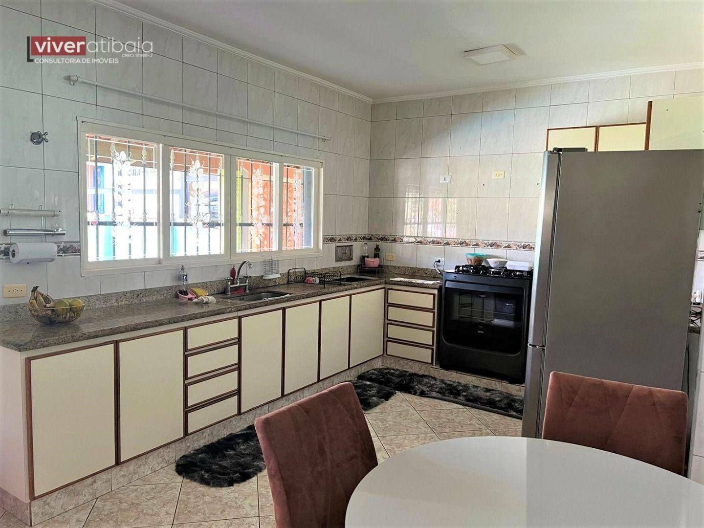 Casa à venda com 3 quartos, 389m² - Foto 8