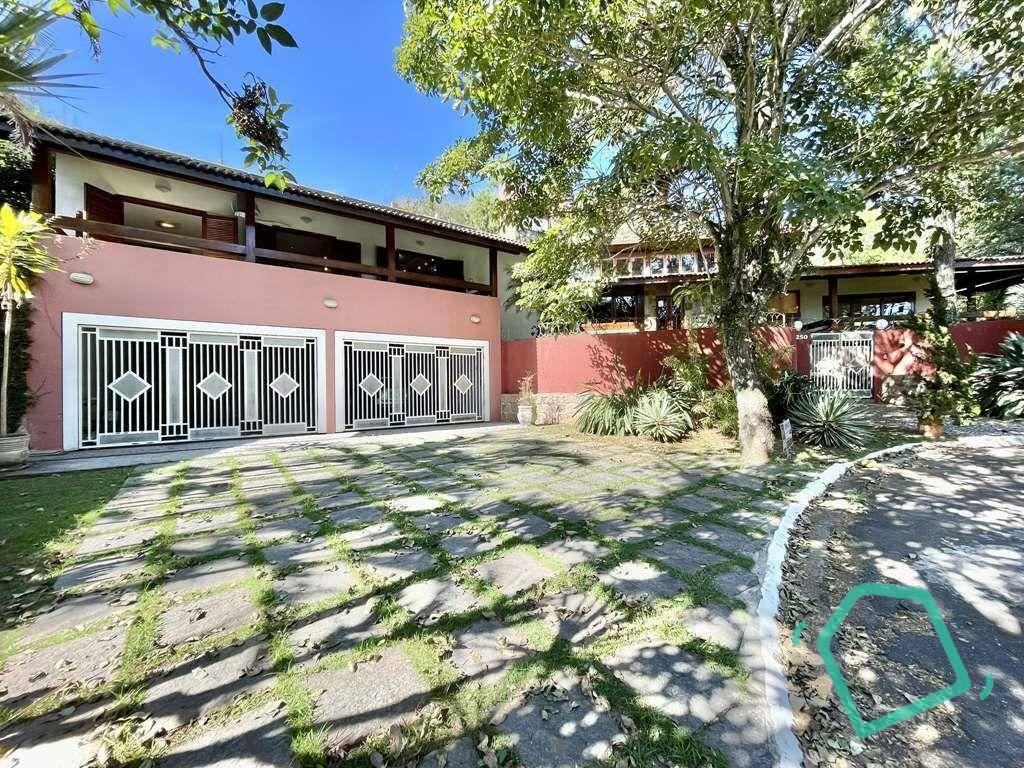 Casa de Condomínio à venda com 5 quartos, 446m² - Foto 4