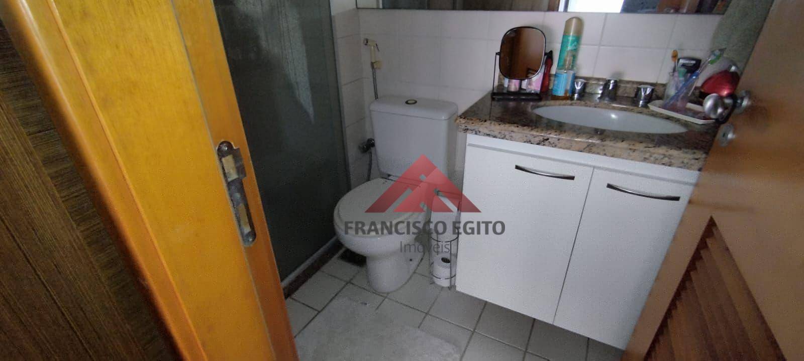 Apartamento à venda com 2 quartos, 76m² - Foto 5