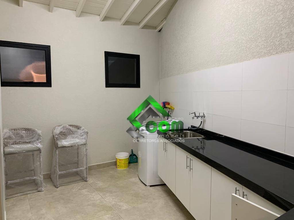 Casa à venda com 3 quartos, 193m² - Foto 32