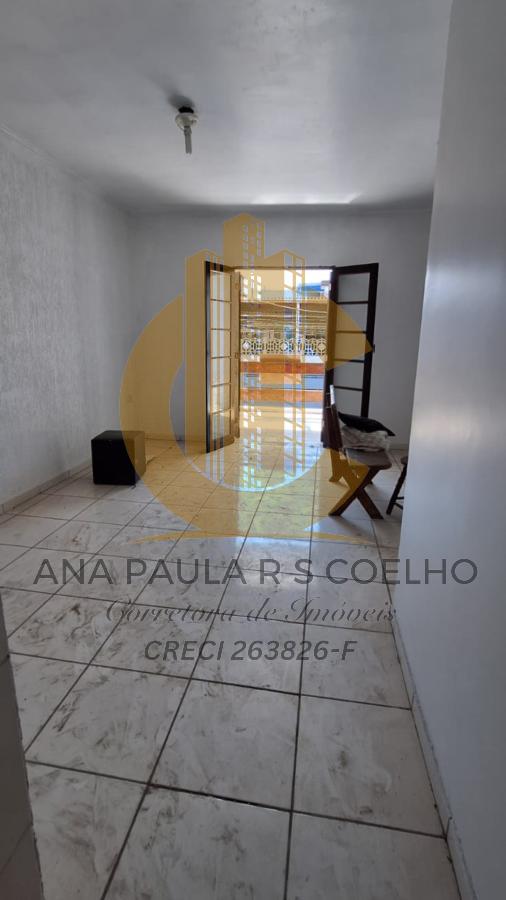 Sobrado à venda com 3 quartos, 200m² - Foto 5