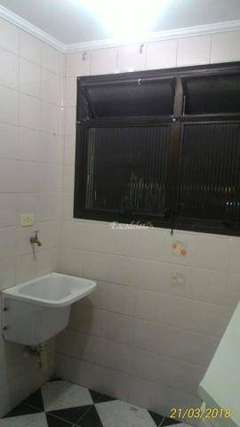 Apartamento à venda com 2 quartos, 60m² - Foto 17