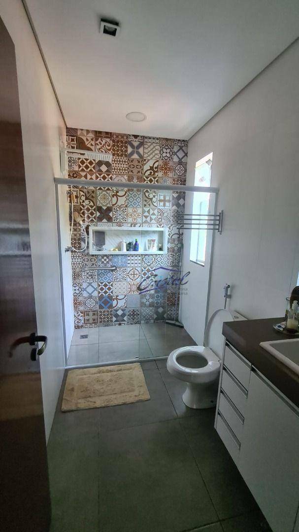 Casa de Condomínio à venda com 3 quartos, 400m² - Foto 37