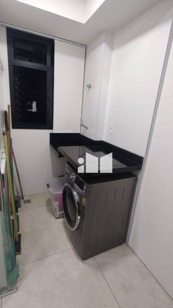 Apartamento para alugar com 2 quartos, 65m² - Foto 9