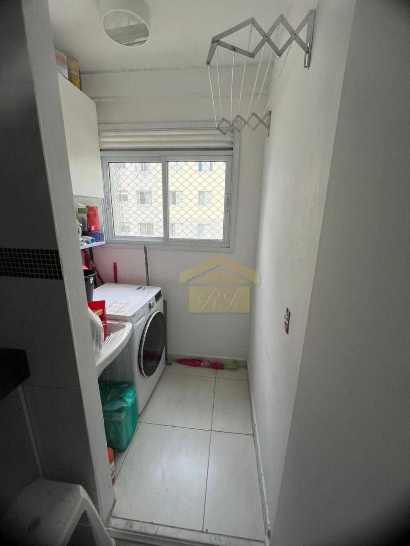 Apartamento à venda com 2 quartos, 46m² - Foto 4