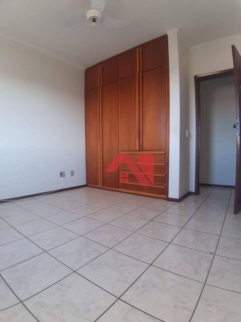 Apartamento à venda com 3 quartos, 104m² - Foto 19