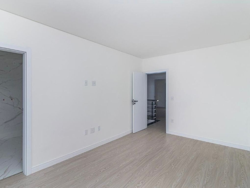 Sobrado à venda com 3 quartos, 187m² - Foto 11