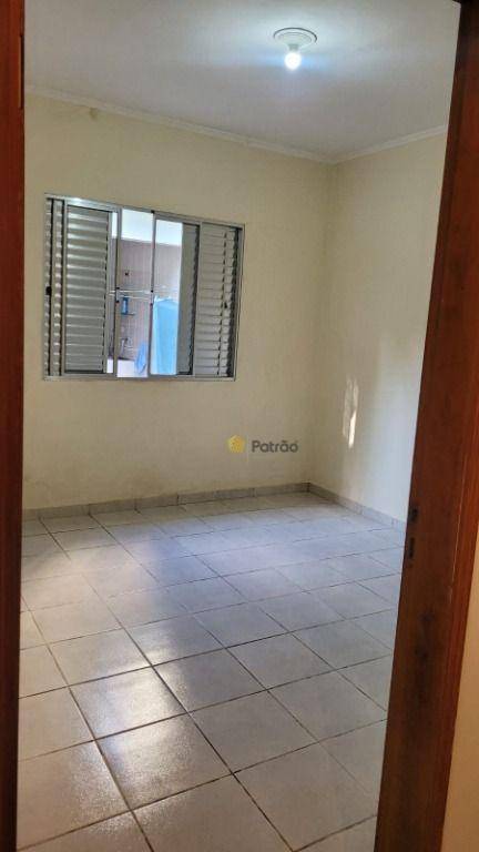 Casa à venda com 2 quartos, 196m² - Foto 19