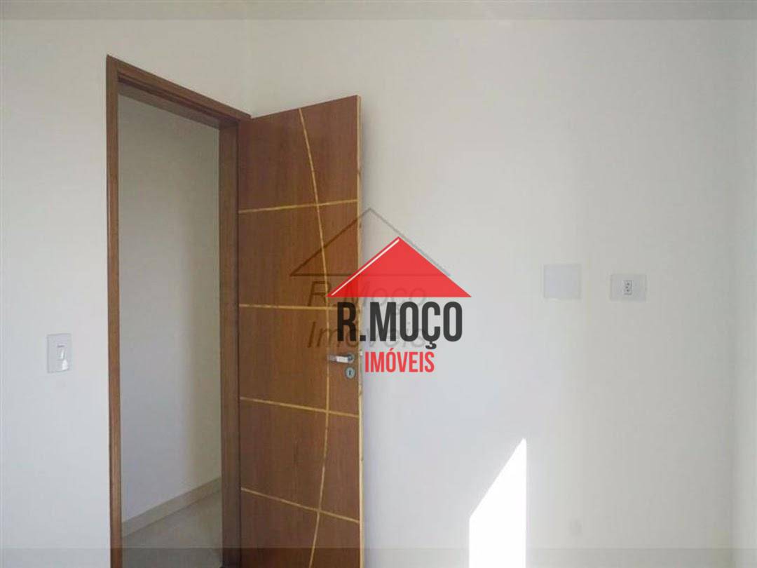 Apartamento à venda com 2 quartos, 44m² - Foto 16