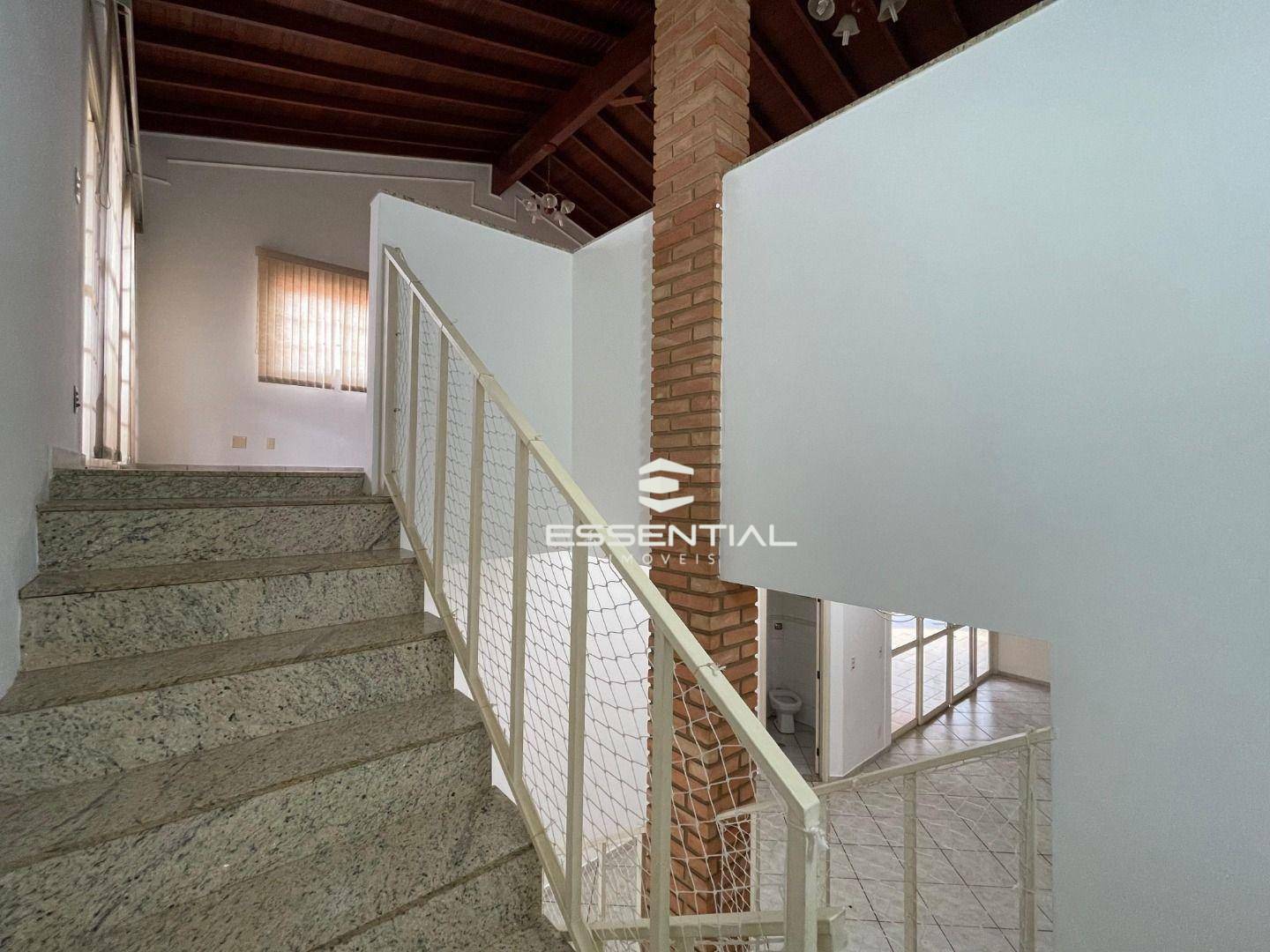 Sobrado para alugar com 3 quartos, 321m² - Foto 38