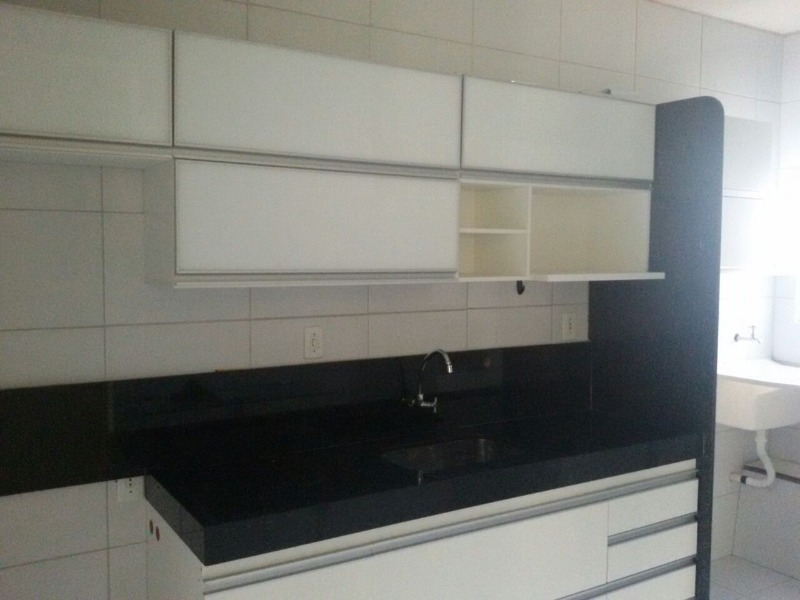 Apartamento à venda com 2 quartos, 78m² - Foto 11