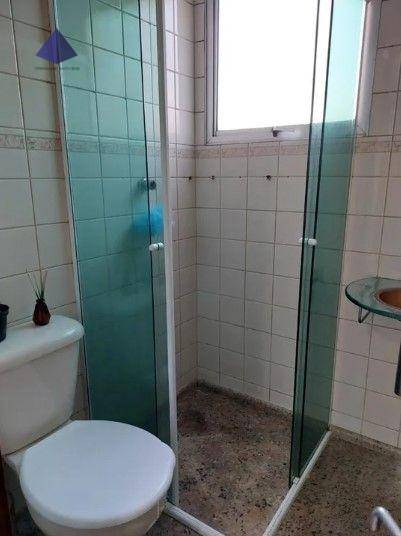 Apartamento à venda com 2 quartos, 55m² - Foto 15