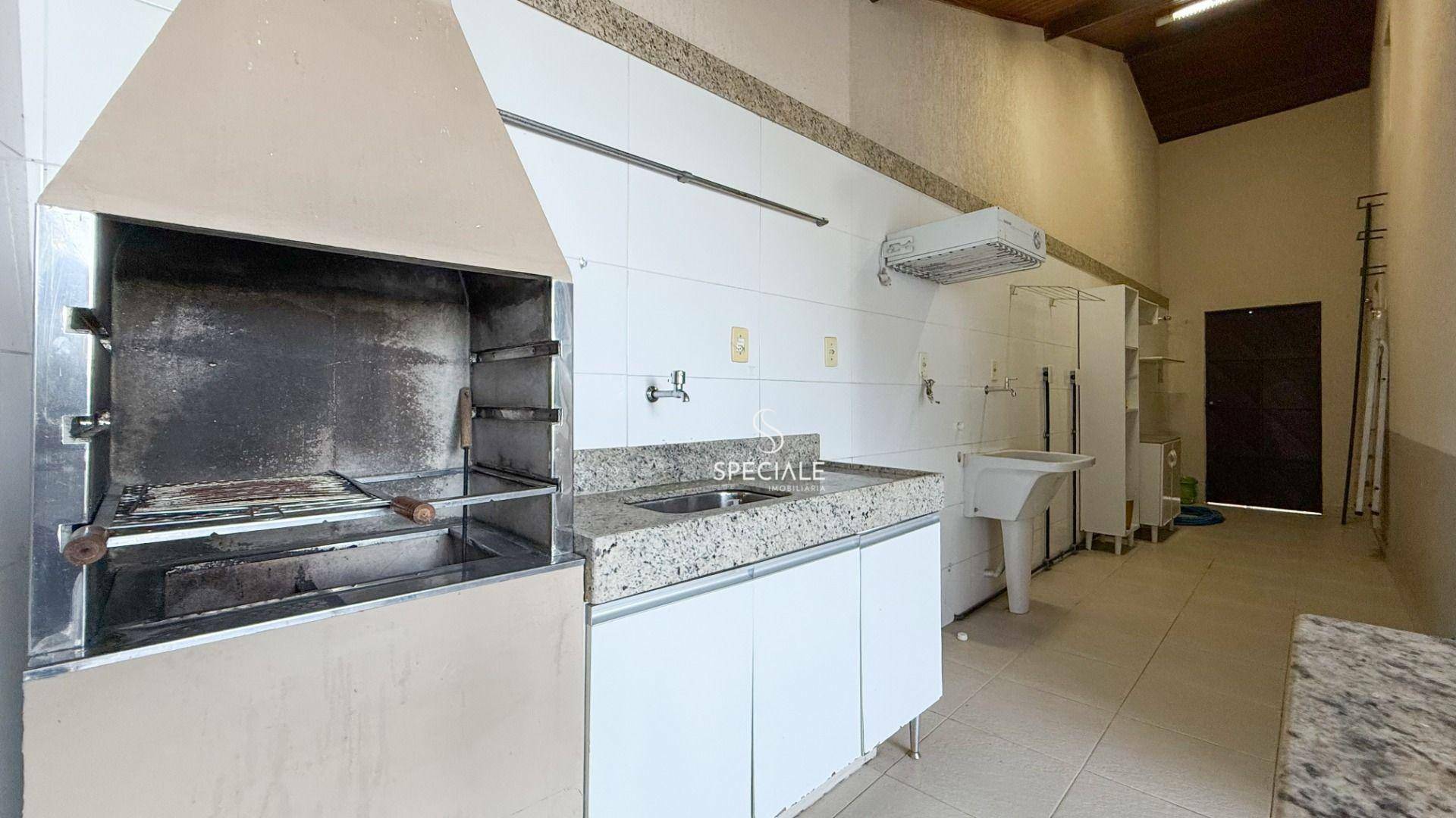 Casa à venda com 3 quartos, 105m² - Foto 16