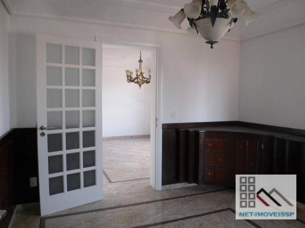 Apartamento à venda com 4 quartos, 224m² - Foto 5