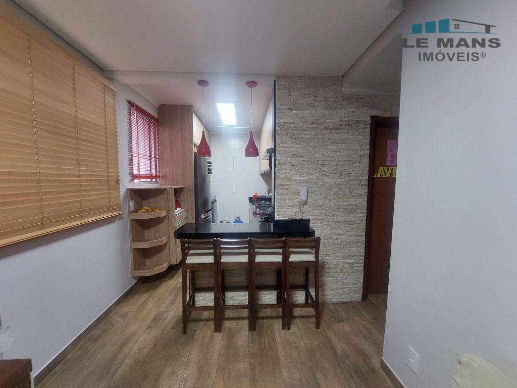 Apartamento à venda com 2 quartos, 46m² - Foto 2