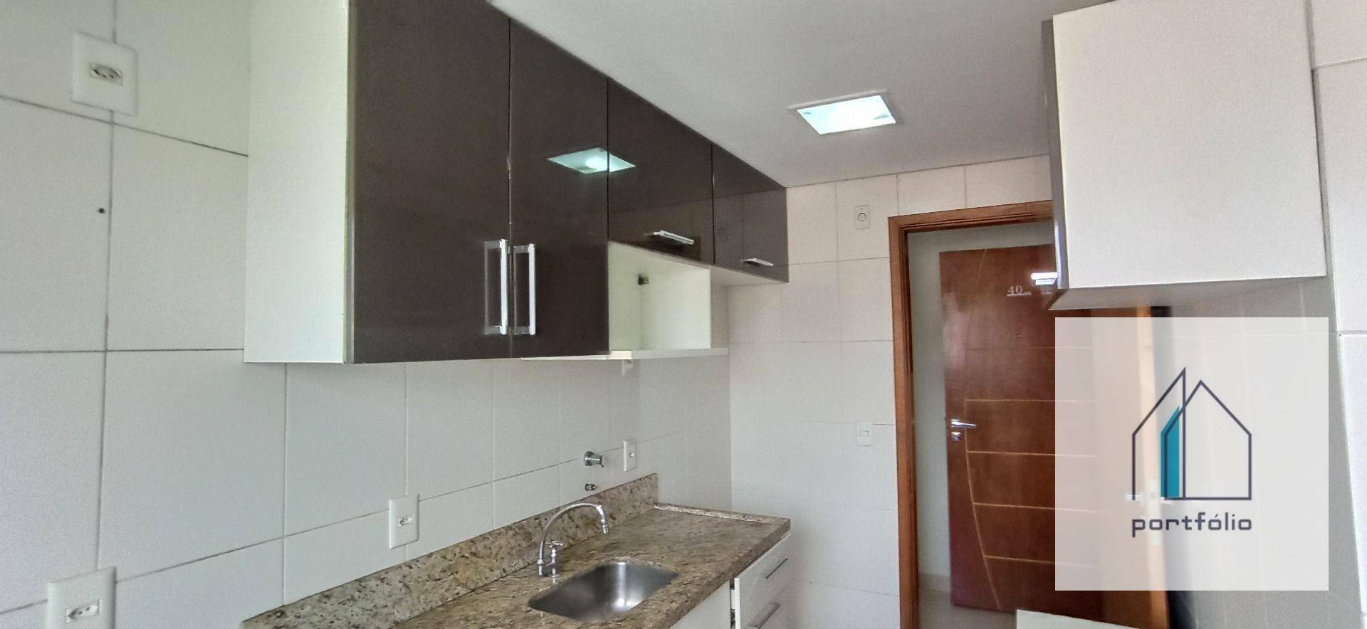 Apartamento à venda com 3 quartos, 98m² - Foto 12