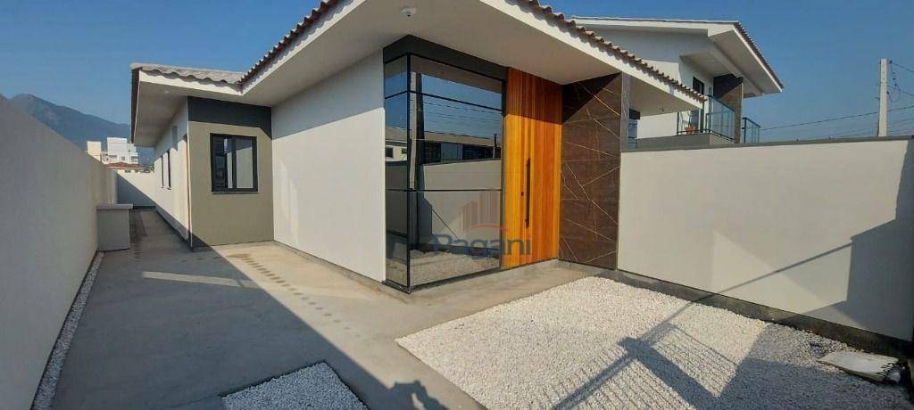Casa à venda com 3 quartos, 70m² - Foto 3