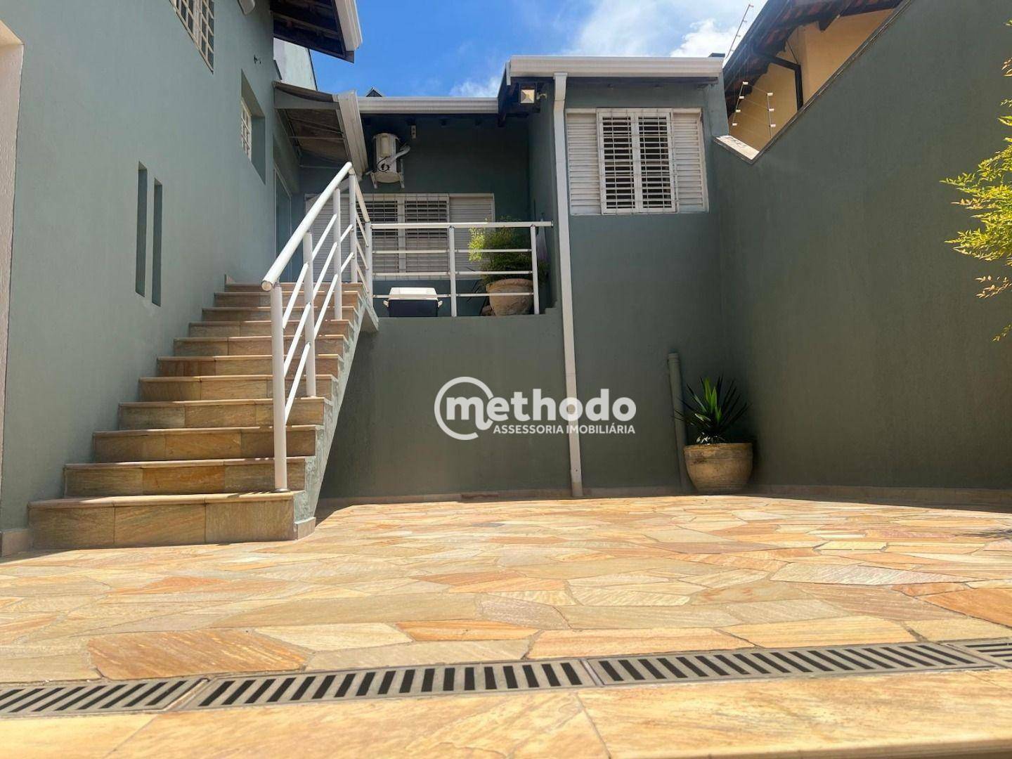 Casa à venda e aluguel com 4 quartos, 288m² - Foto 7
