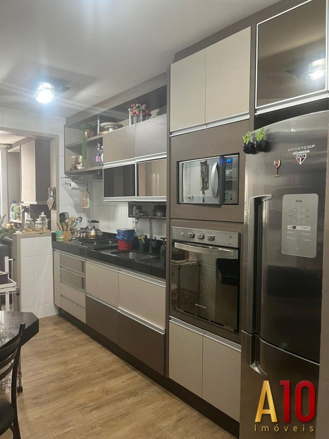 Apartamento à venda com 3 quartos, 112m² - Foto 1