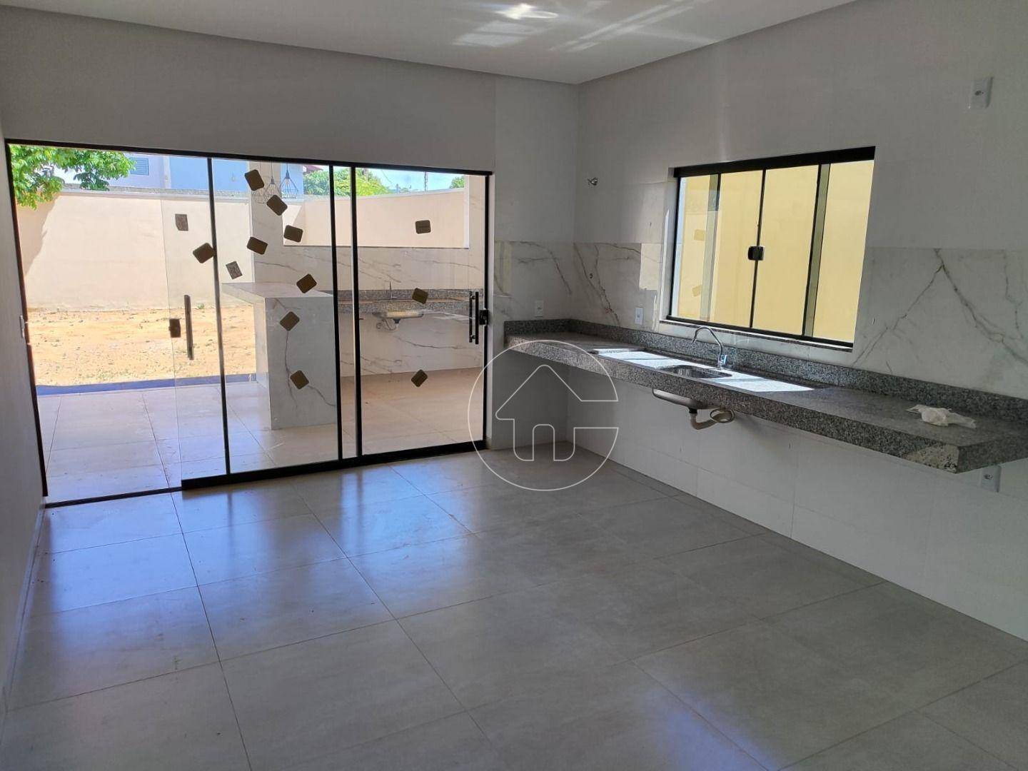 Casa à venda e aluguel com 2 quartos, 160m² - Foto 4