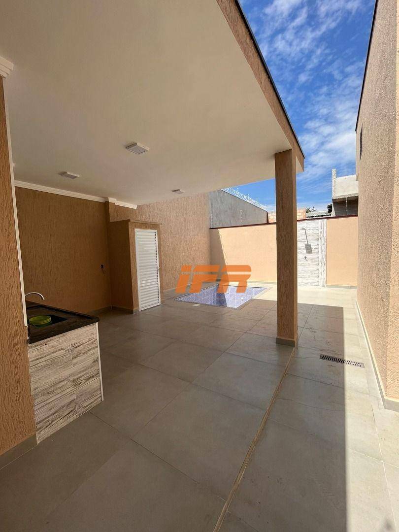 Casa à venda com 3 quartos, 150m² - Foto 17