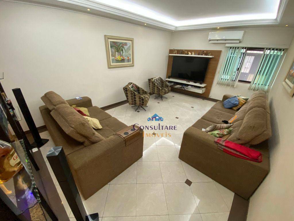 Casa de Condomínio à venda com 5 quartos, 453m² - Foto 4