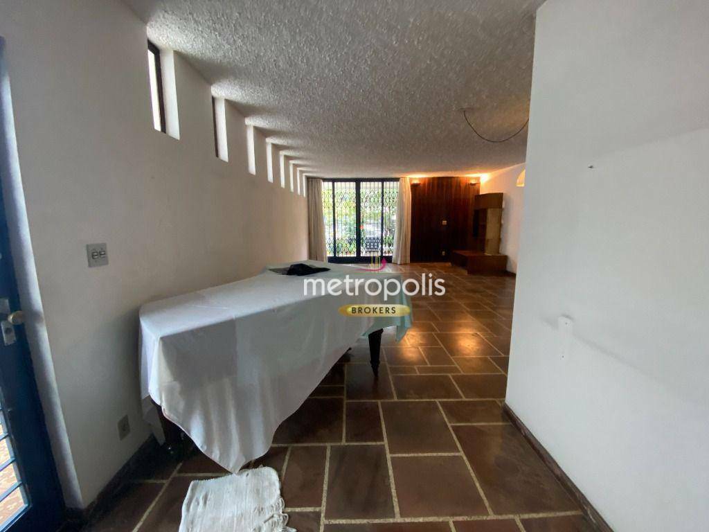 Casa à venda e aluguel com 3 quartos, 282m² - Foto 19