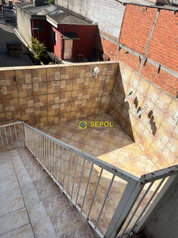 Sobrado à venda com 3 quartos, 252m² - Foto 4