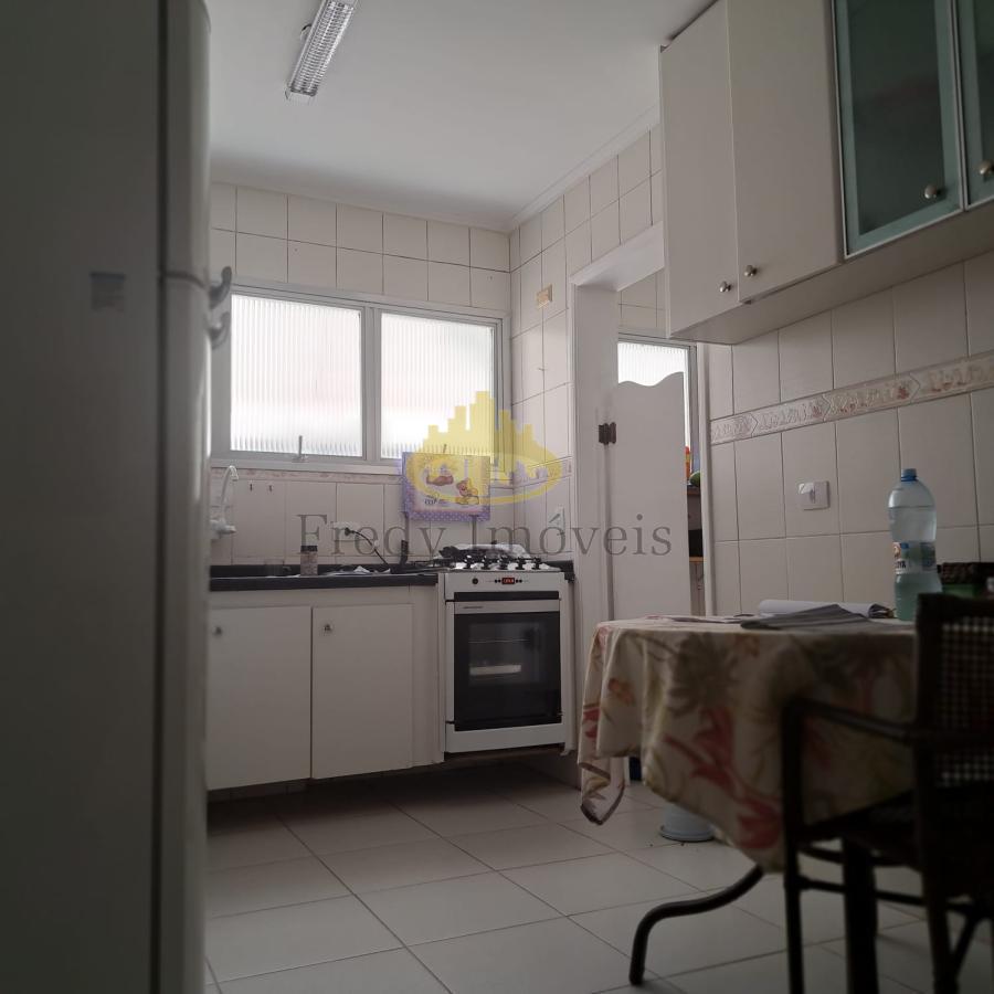 Apartamento à venda com 2 quartos, 83m² - Foto 17