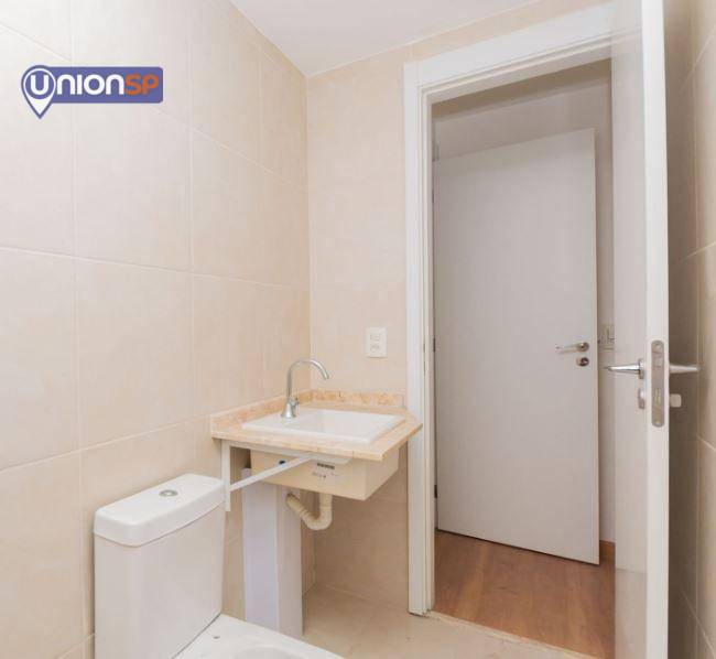 Apartamento à venda com 2 quartos, 70m² - Foto 13