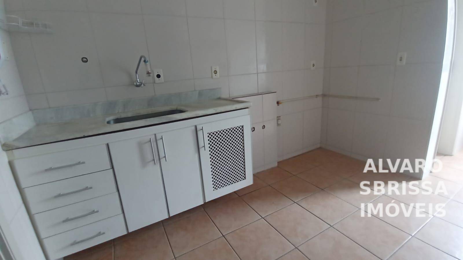 Apartamento para alugar com 2 quartos, 70m² - Foto 3