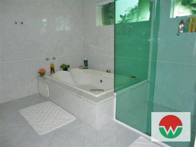 Casa de Condomínio à venda com 6 quartos, 860m² - Foto 24