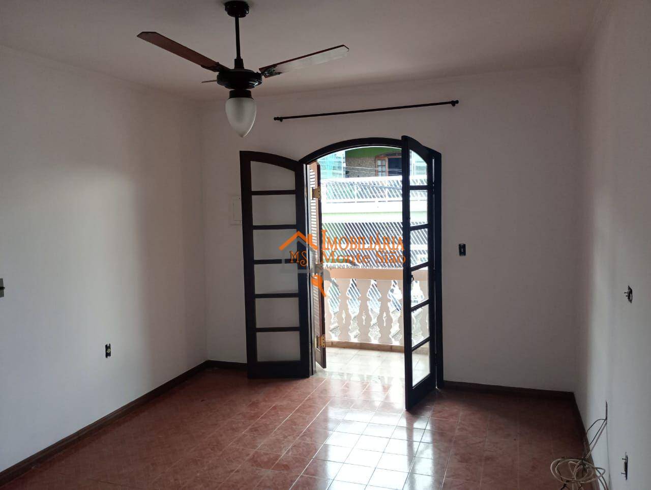 Sobrado à venda e aluguel com 3 quartos, 150m² - Foto 23