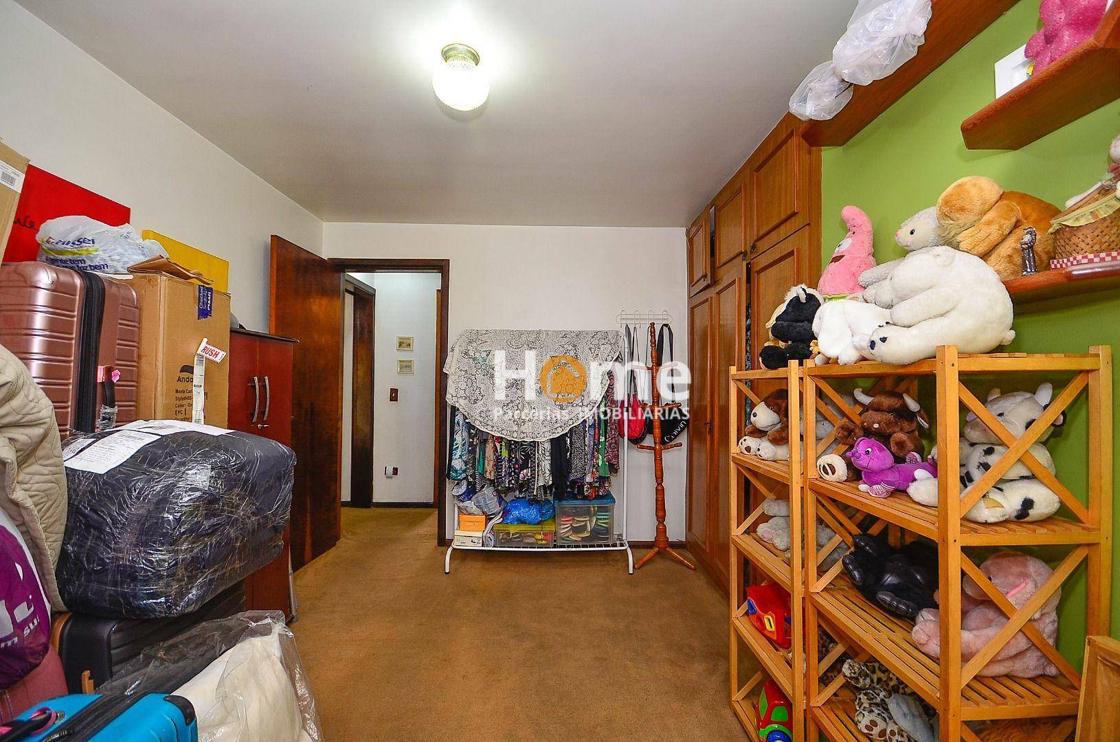 Casa à venda com 3 quartos, 300m² - Foto 22