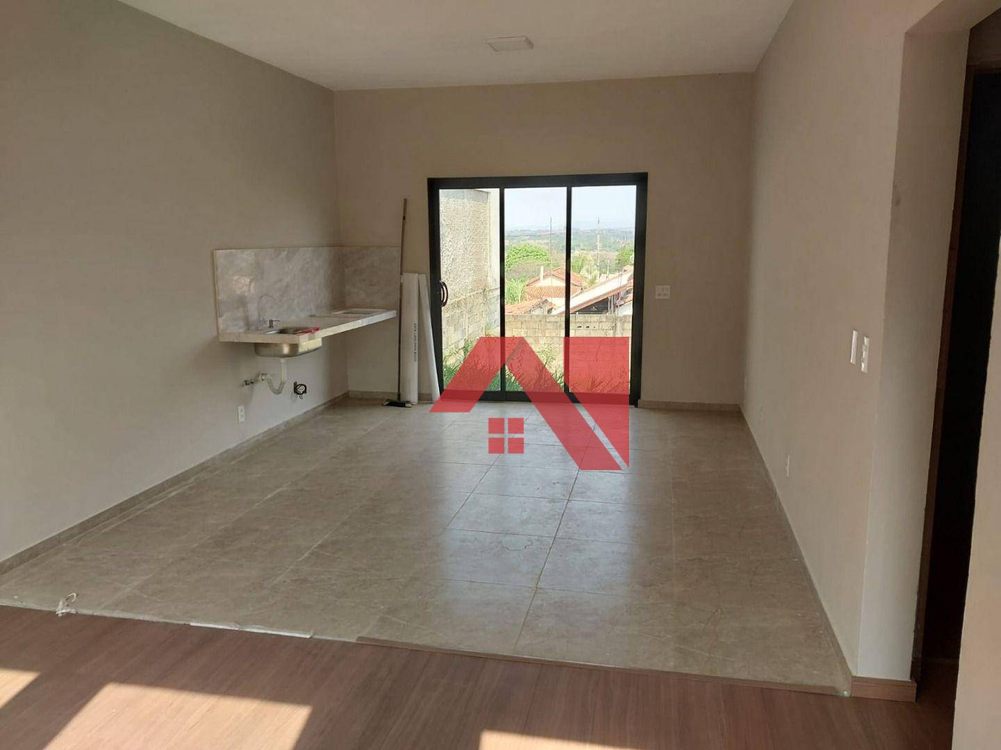 Casa à venda com 2 quartos, 69m² - Foto 7