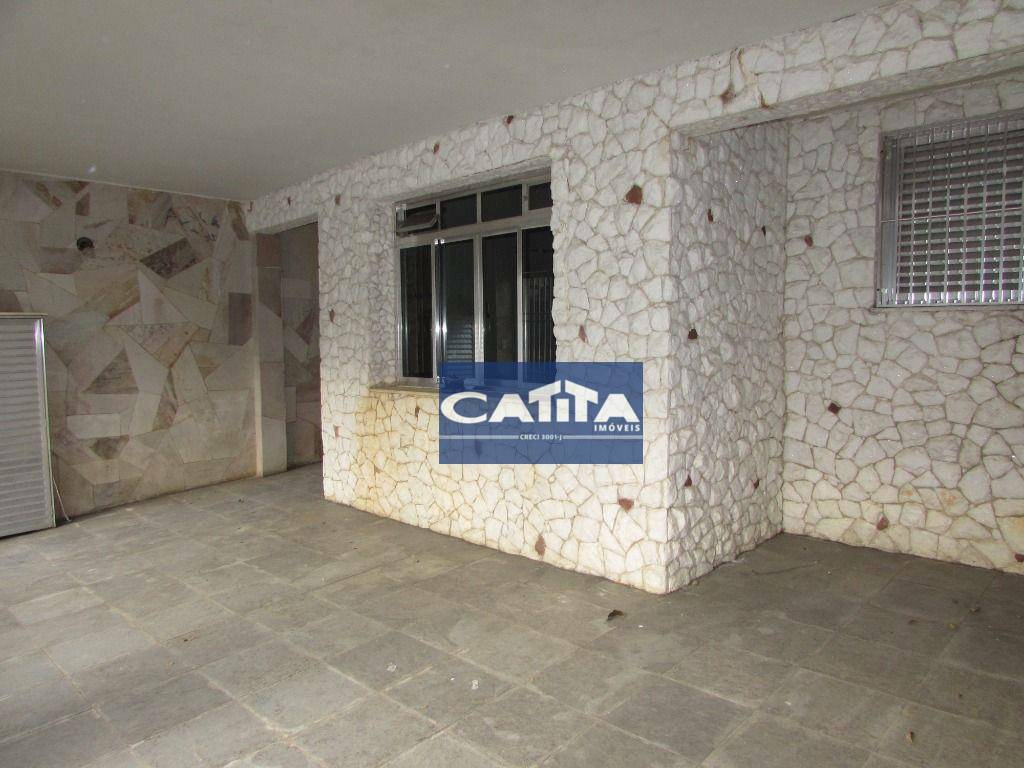 Casa à venda com 4 quartos, 228m² - Foto 2