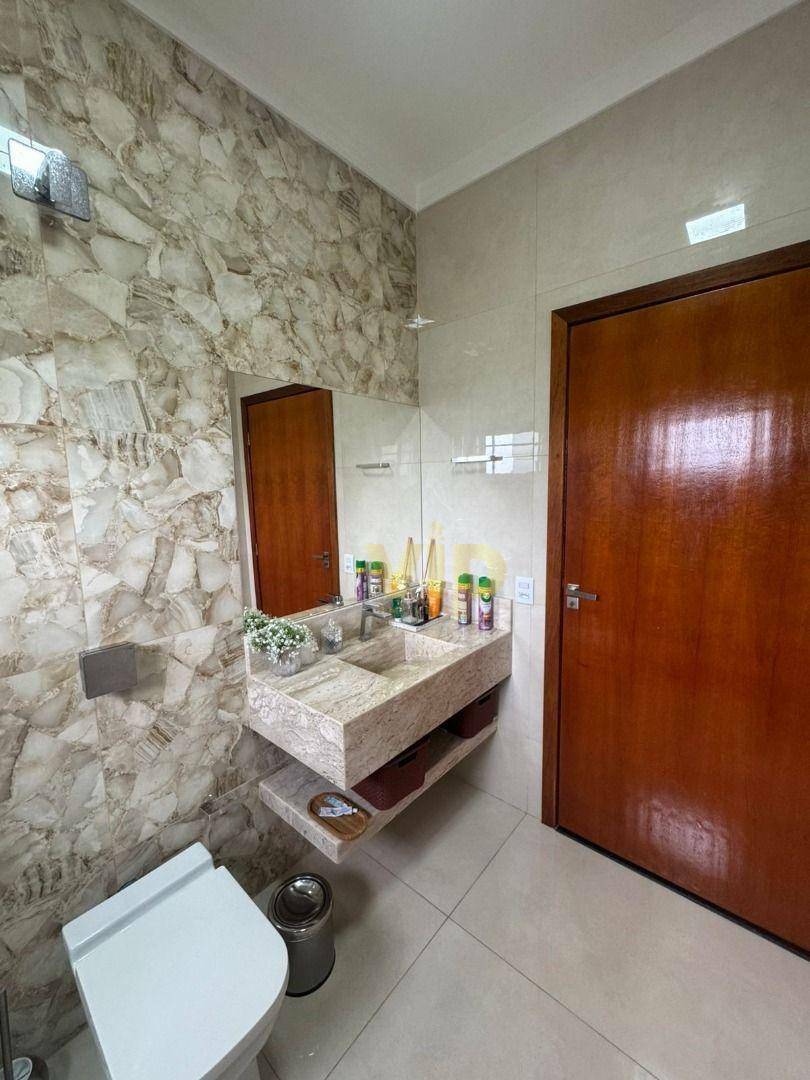 Casa à venda com 3 quartos, 250m² - Foto 12