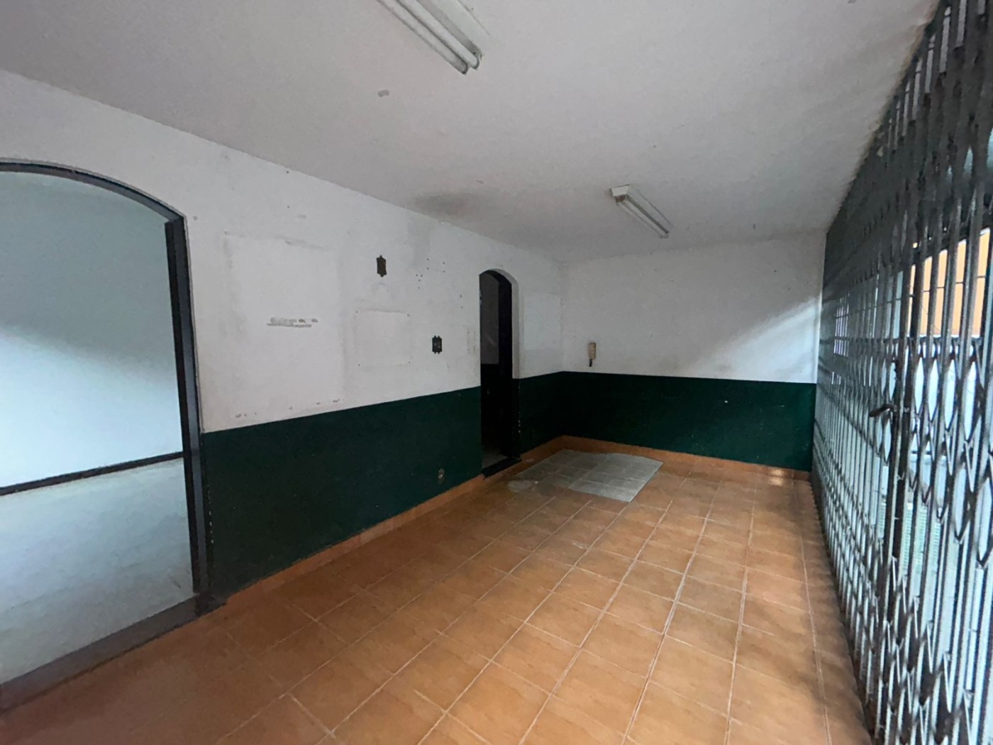 Casa à venda com 3 quartos, 250m² - Foto 7