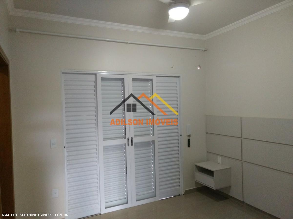 Casa à venda com 3 quartos, 250m² - Foto 25