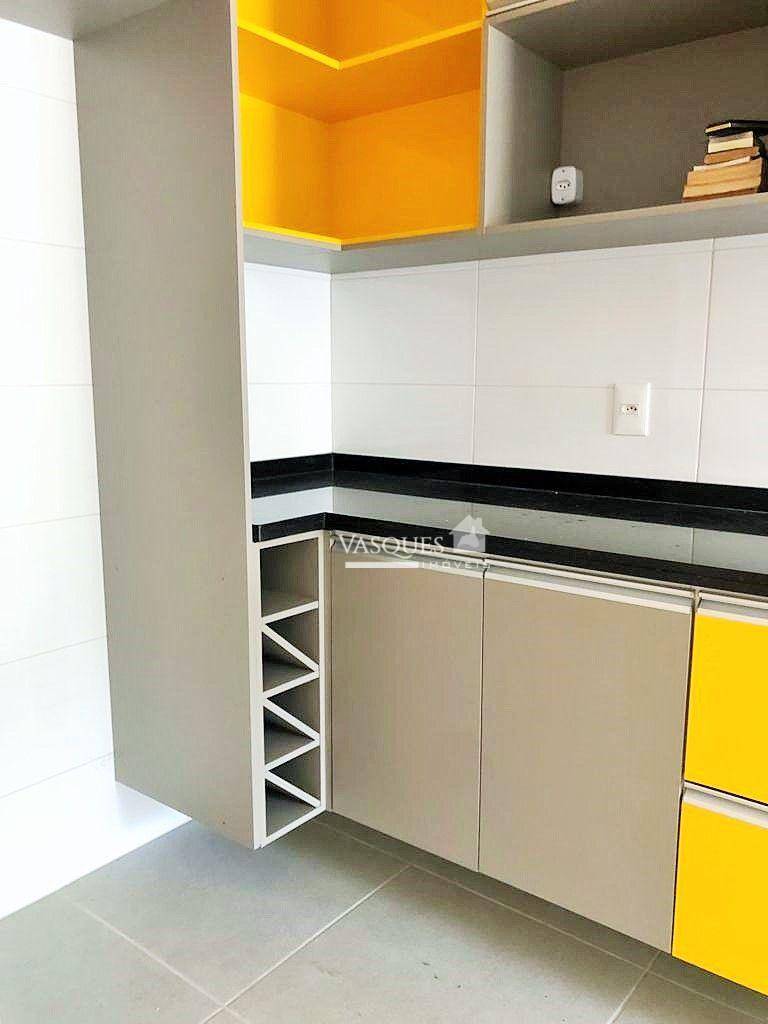 Apartamento para alugar com 2 quartos, 82m² - Foto 9